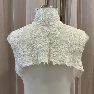 Elegant White Lace Bolero